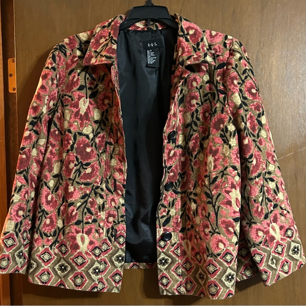 R.Q.T Women's Blazer with Floral Design, size 14